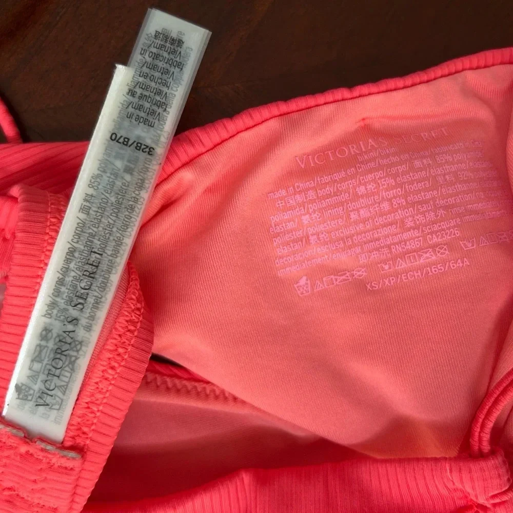VICTORIA’S SECRET Vibrant Pink Bikini  SIZE XS Set BRA 32B